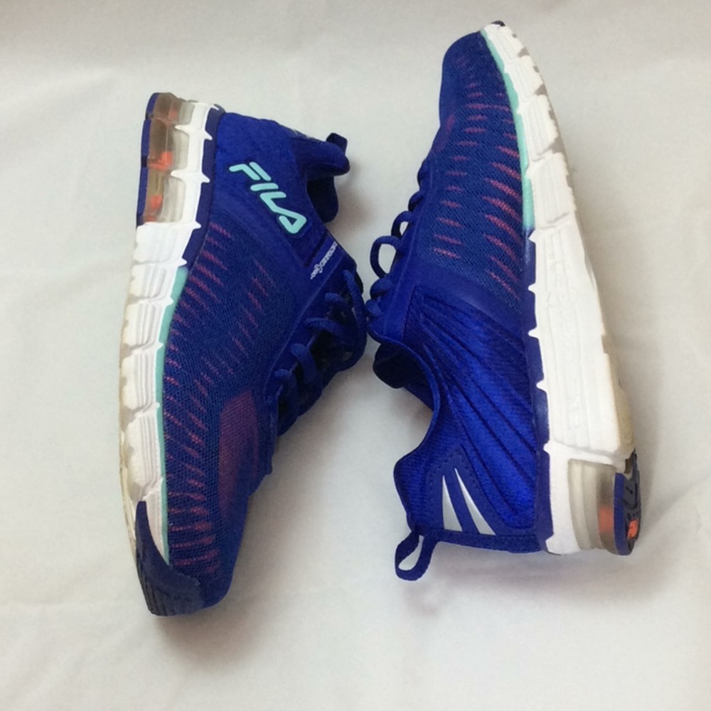 FILA Energize 360 size 8 preowned